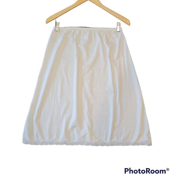 Vintage Mel Lin Cotton Blend White Half Slip with Lace Trim Medium - Picture 1 of 9